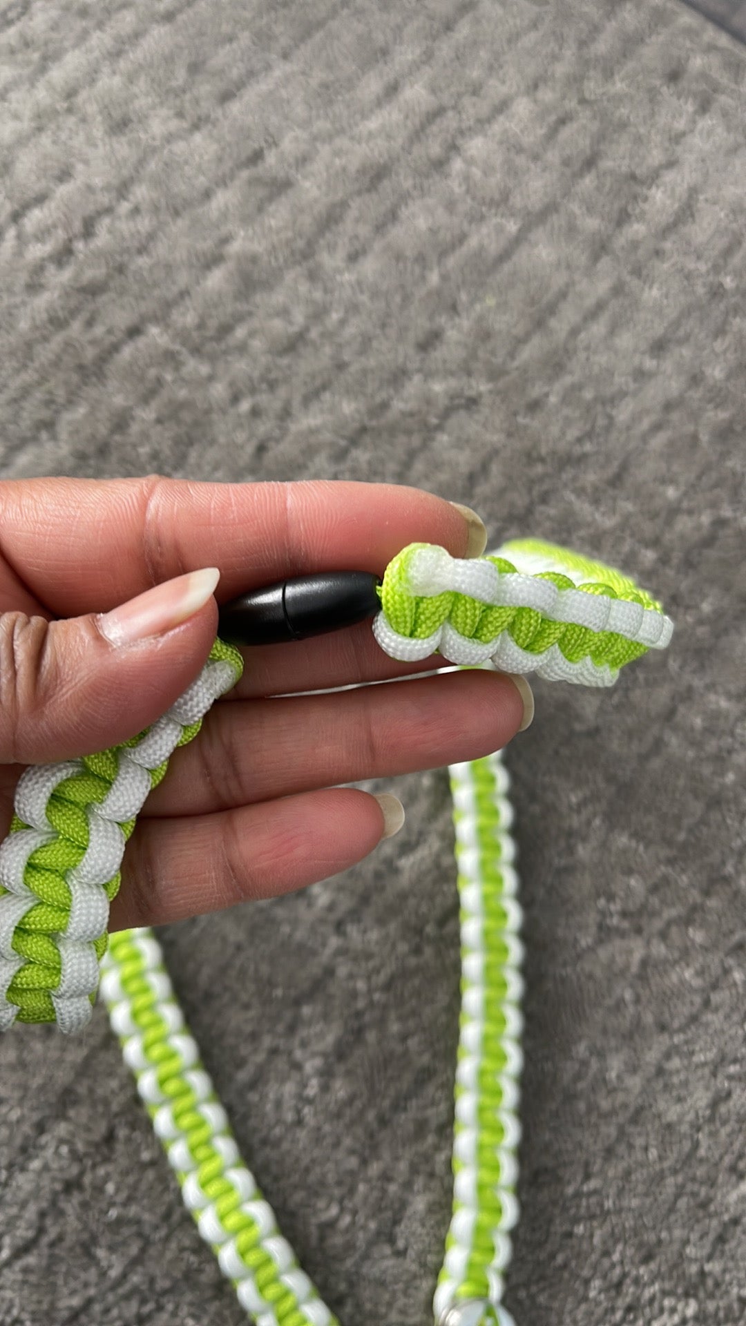 Paracord breakaway outlet